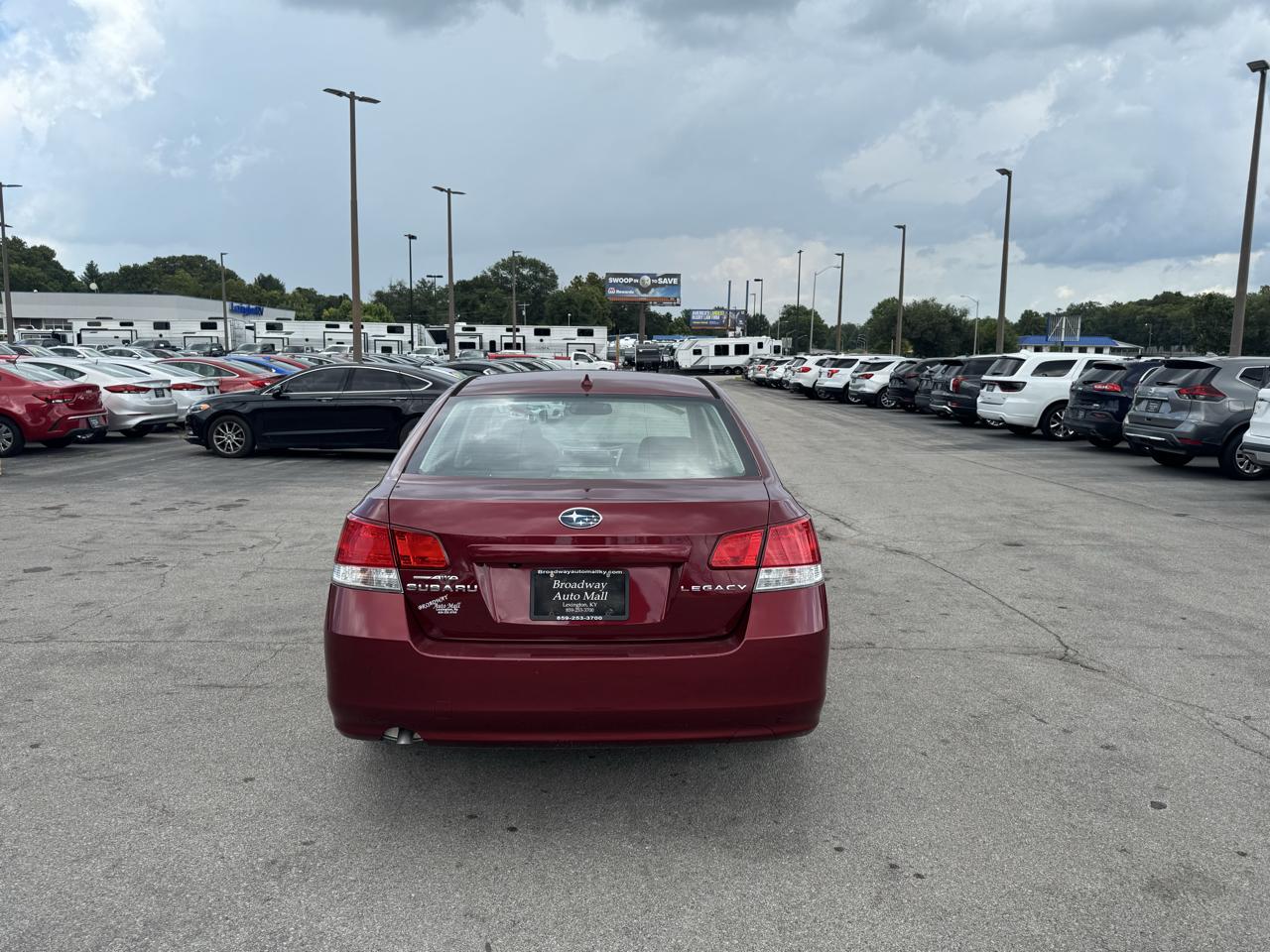 Subaru Legacy 4dr Sdn H4 Auto 2.5i Sport 2014