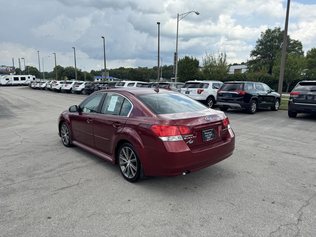 Subaru Legacy 4dr Sdn H4 Auto 2.5i Sport 2014