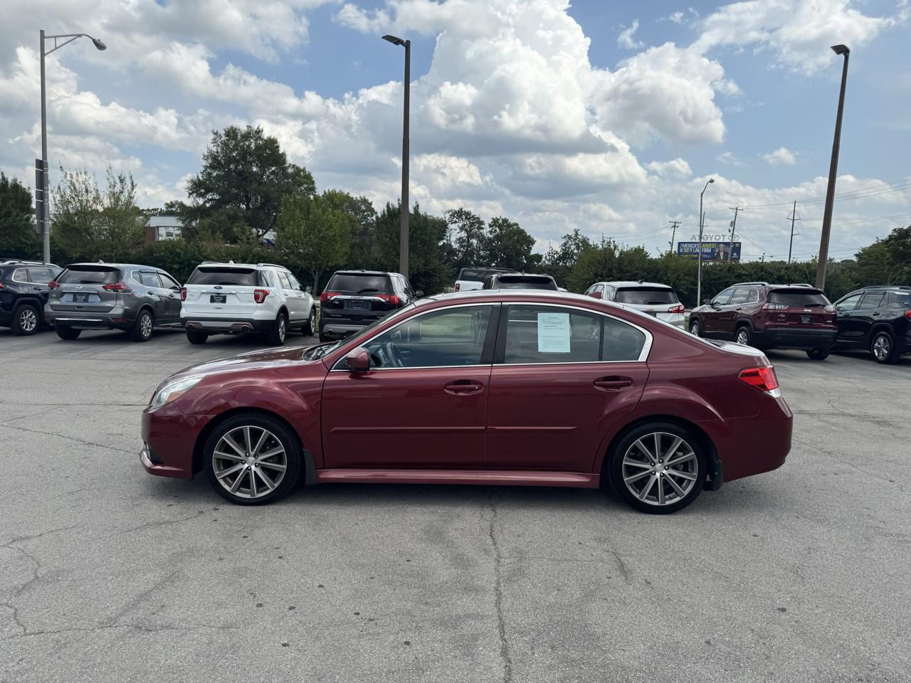 Subaru Legacy 4dr Sdn H4 Auto 2.5i Sport 2014