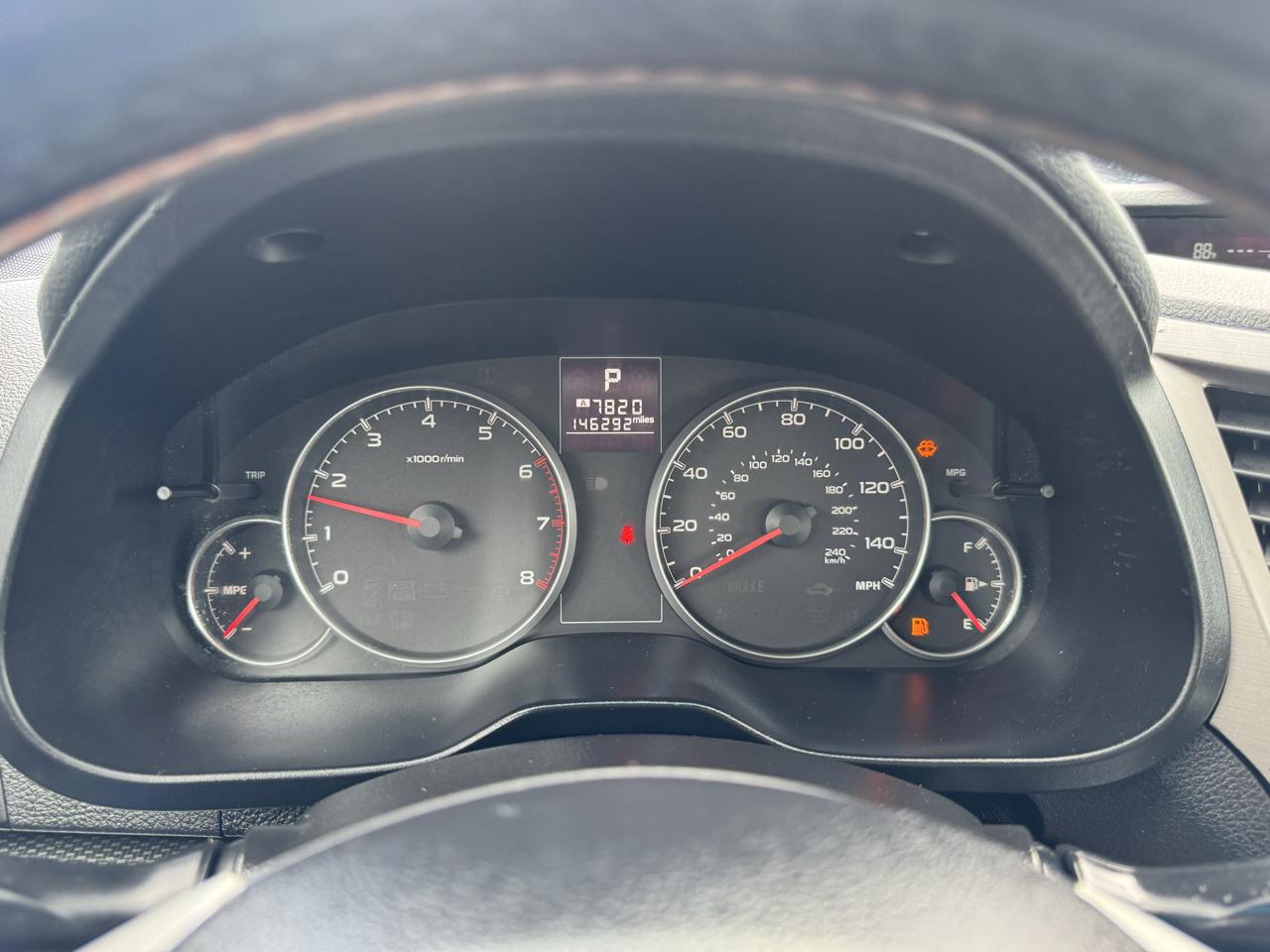 Subaru Legacy 4dr Sdn H4 Auto 2.5i Sport 2014