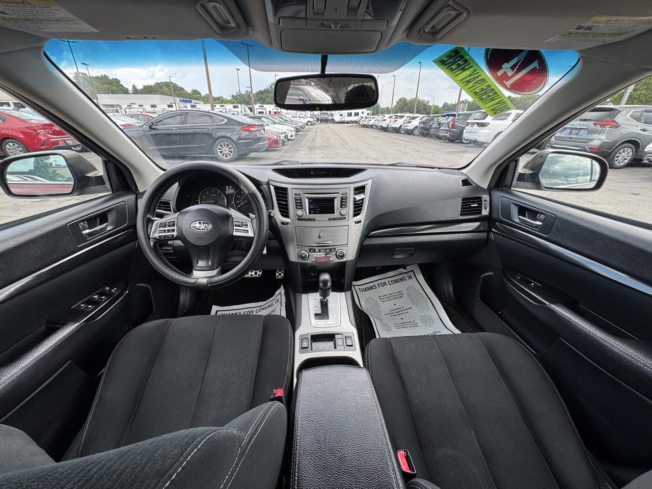 Subaru Legacy 4dr Sdn H4 Auto 2.5i Sport 2014