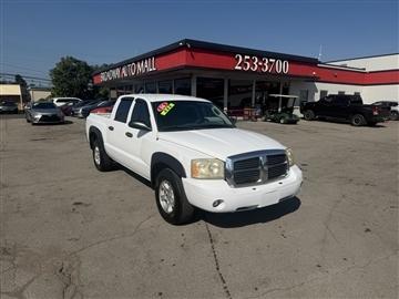 2006 Dodge Dakota 4dr Quad Cab 131 4WD SLT