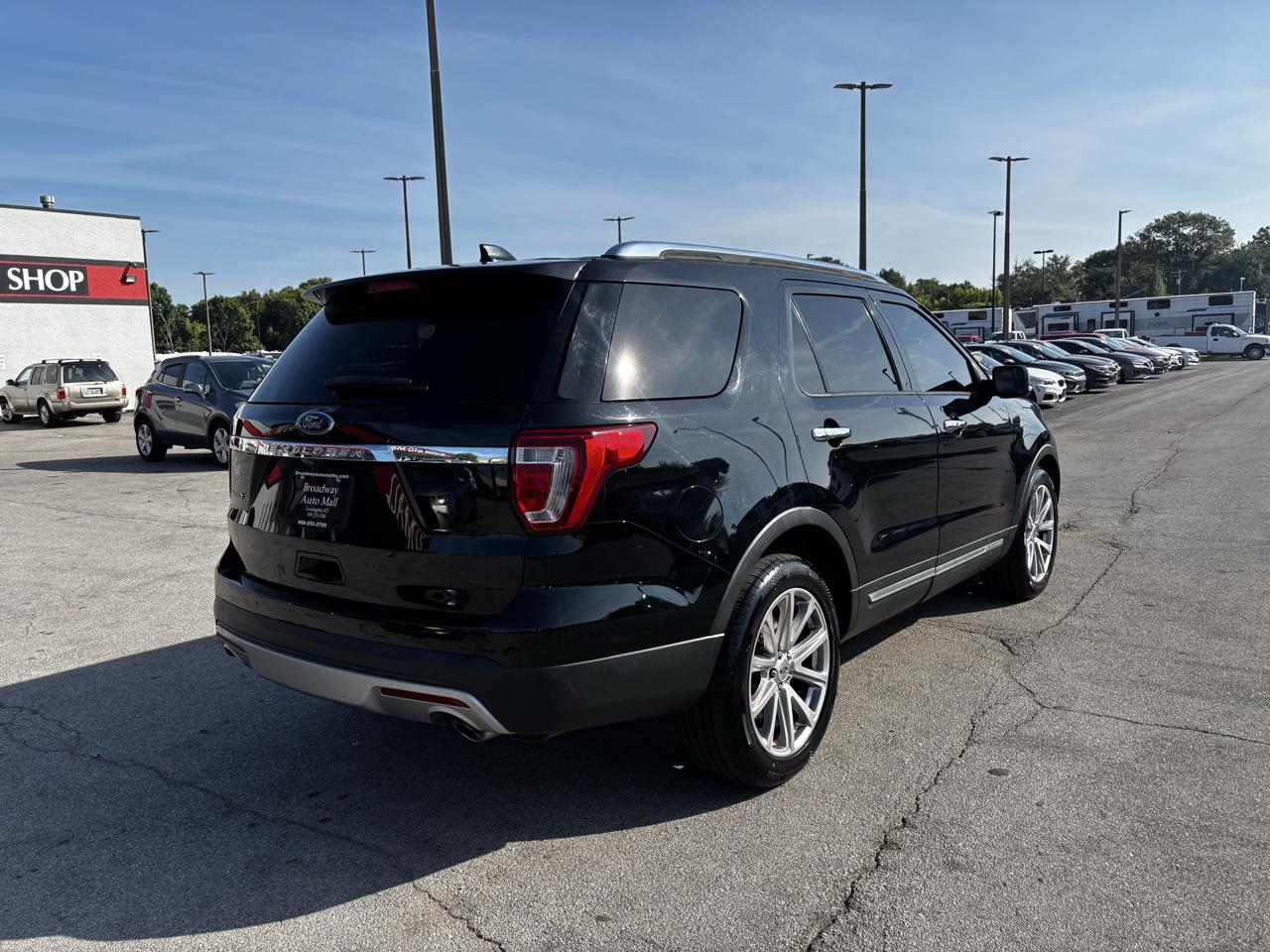 Ford Explorer Limited FWD 2017