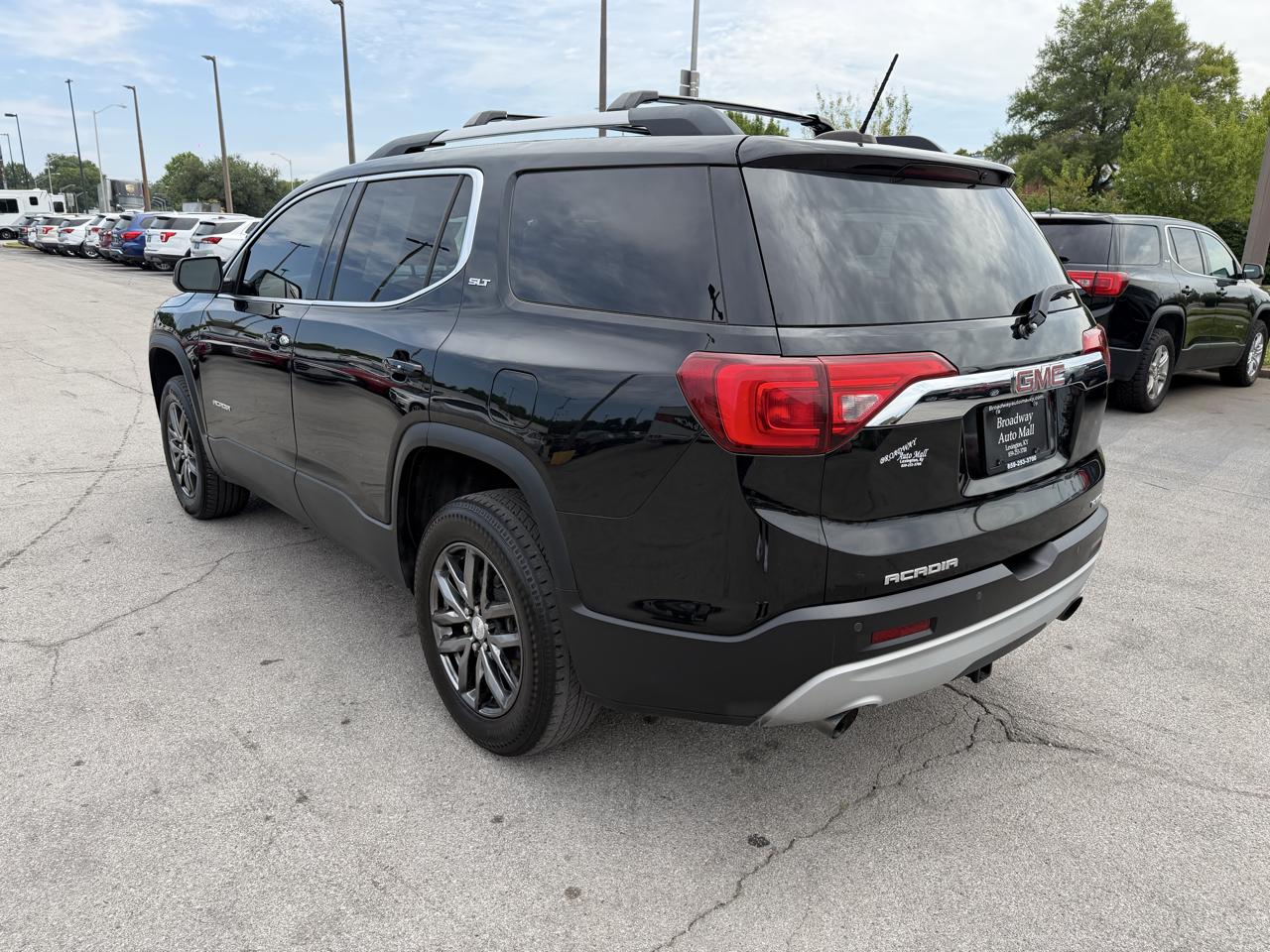 GMC Acadia SLT 2017