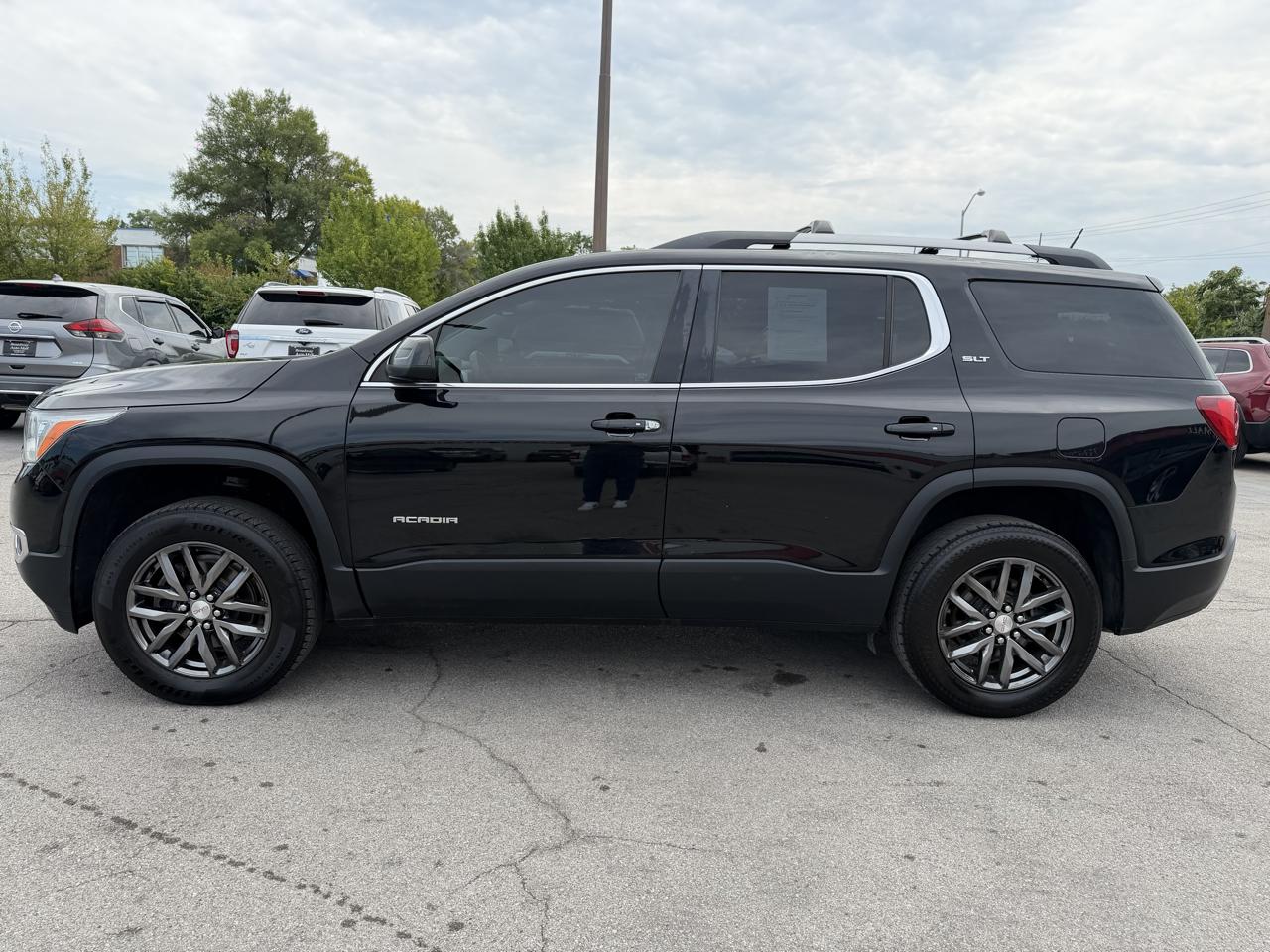 GMC Acadia SLT 2017