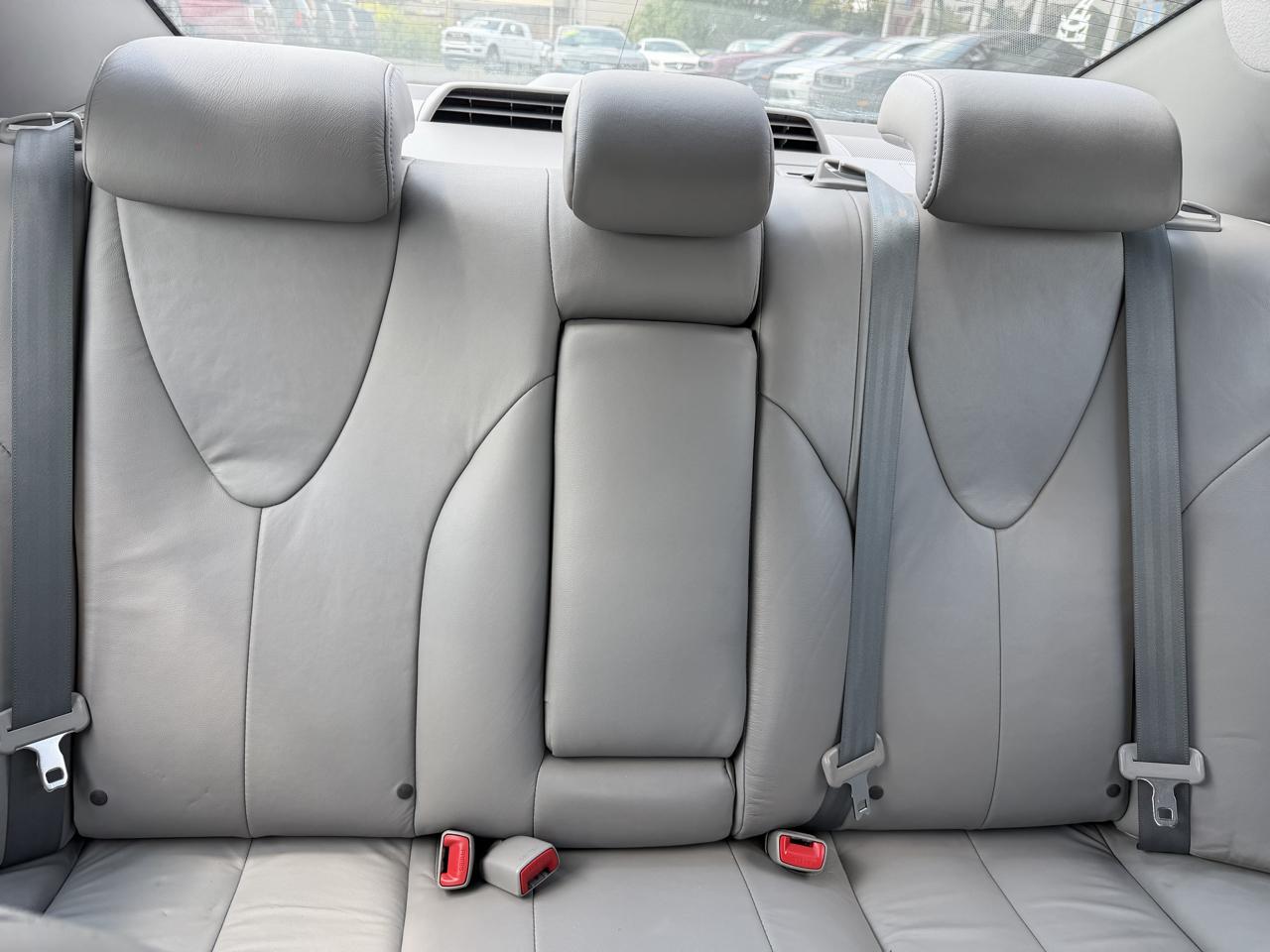 Toyota Camry  2010