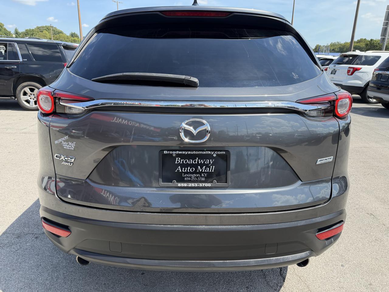 Mazda CX-9 Touring 2019