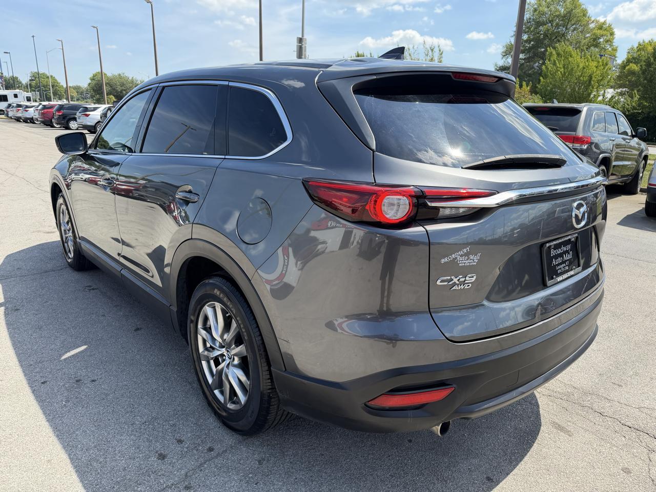 Mazda CX-9 Touring 2019