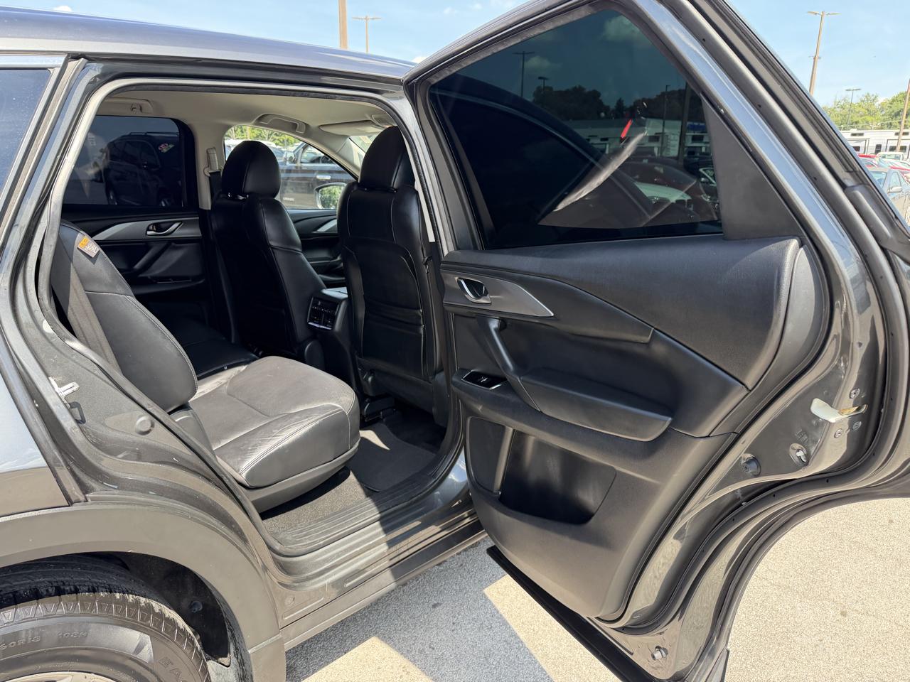 Mazda CX-9 Touring 2019