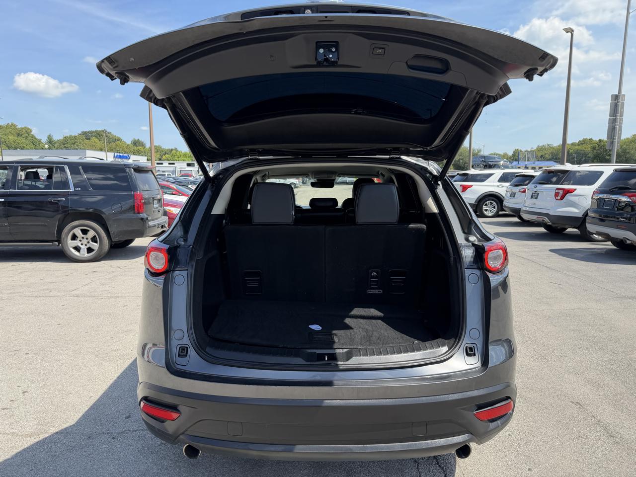 Mazda CX-9 Touring 2019