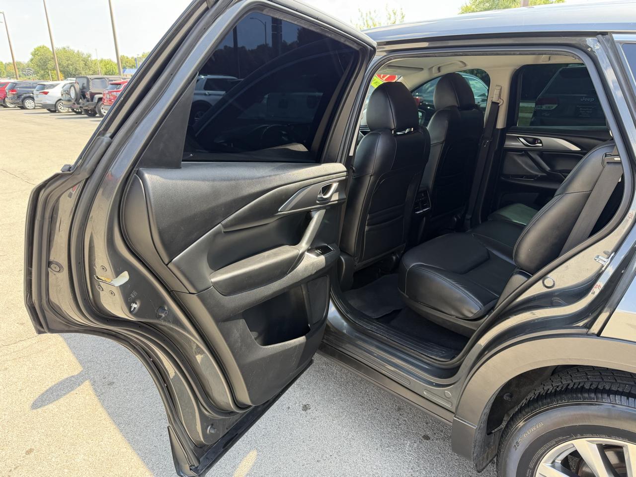 Mazda CX-9 Touring 2019