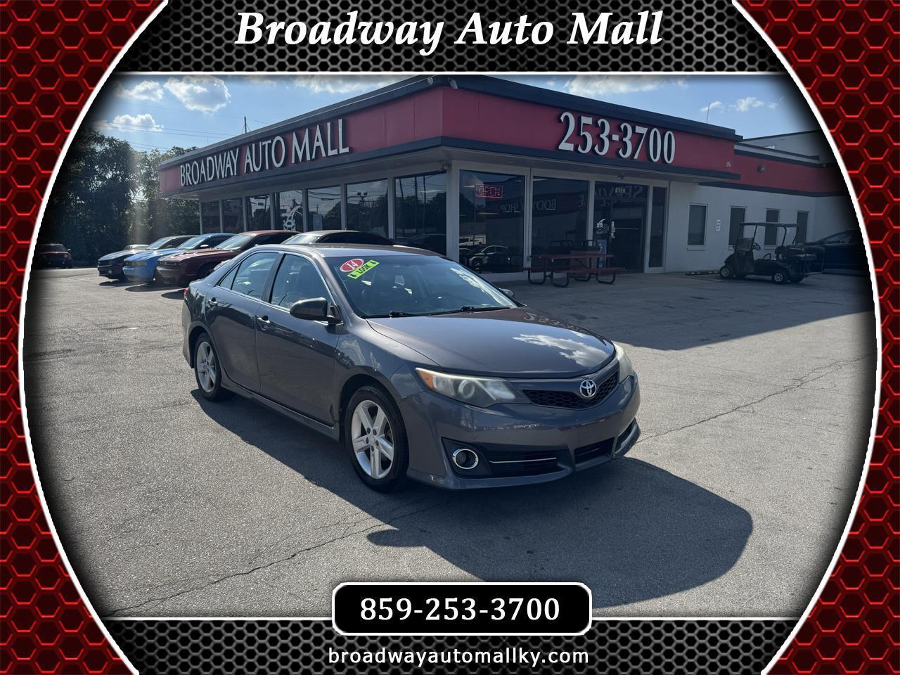 2014 Toyota Camry 2014.5 4dr Sdn I4 Auto SE Sport (Natl)