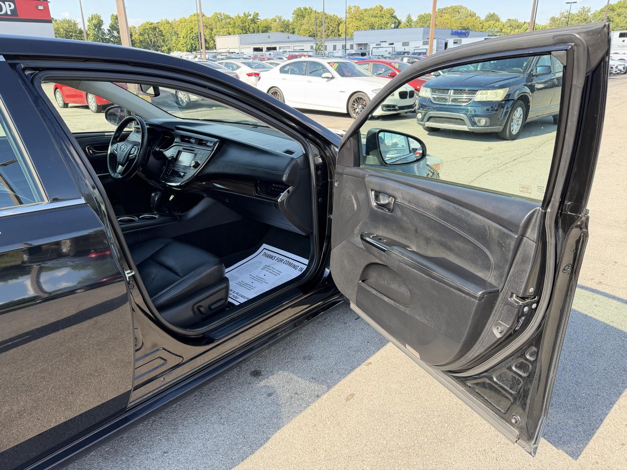 Toyota Avalon XLE 2015