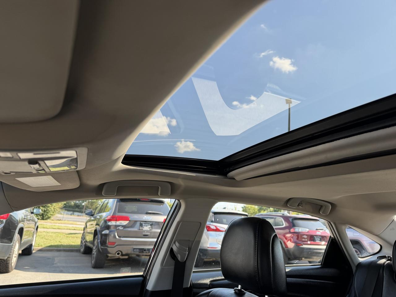 Toyota Avalon XLE 2015