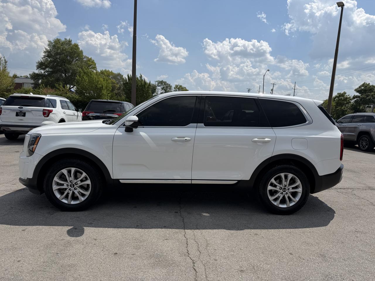 Kia Telluride LX 2020