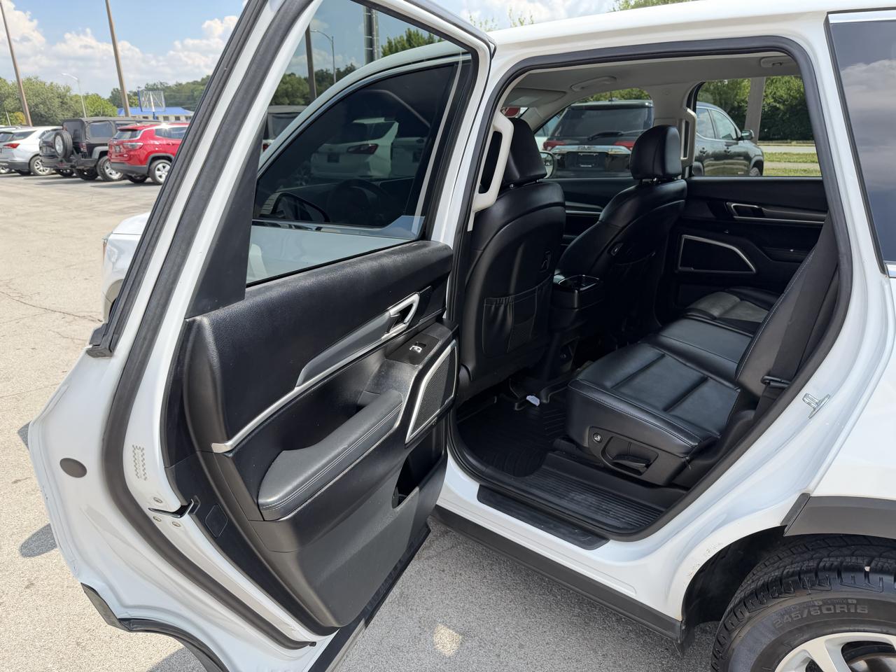Kia Telluride LX 2020