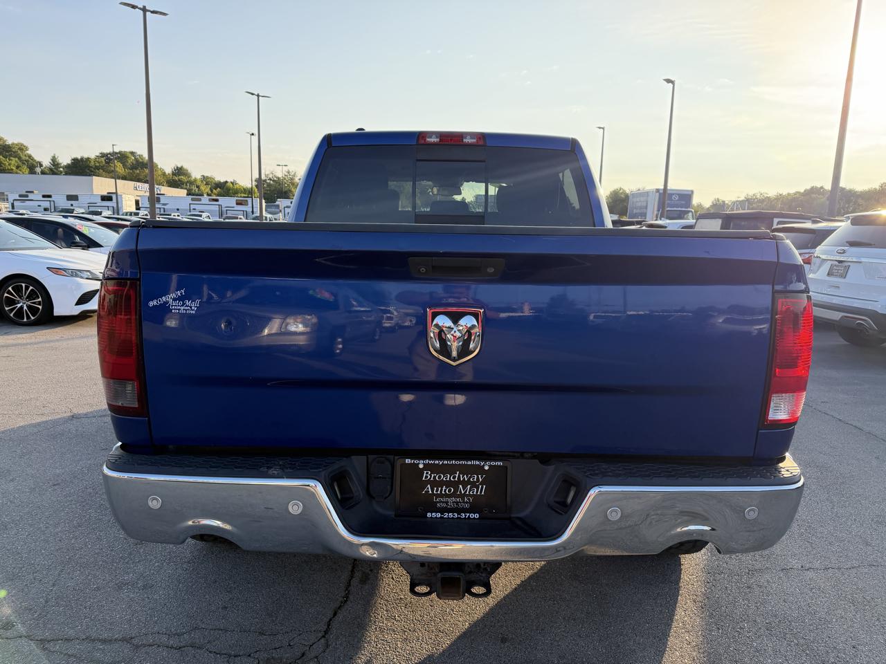 RAM 1500 SLT 2015