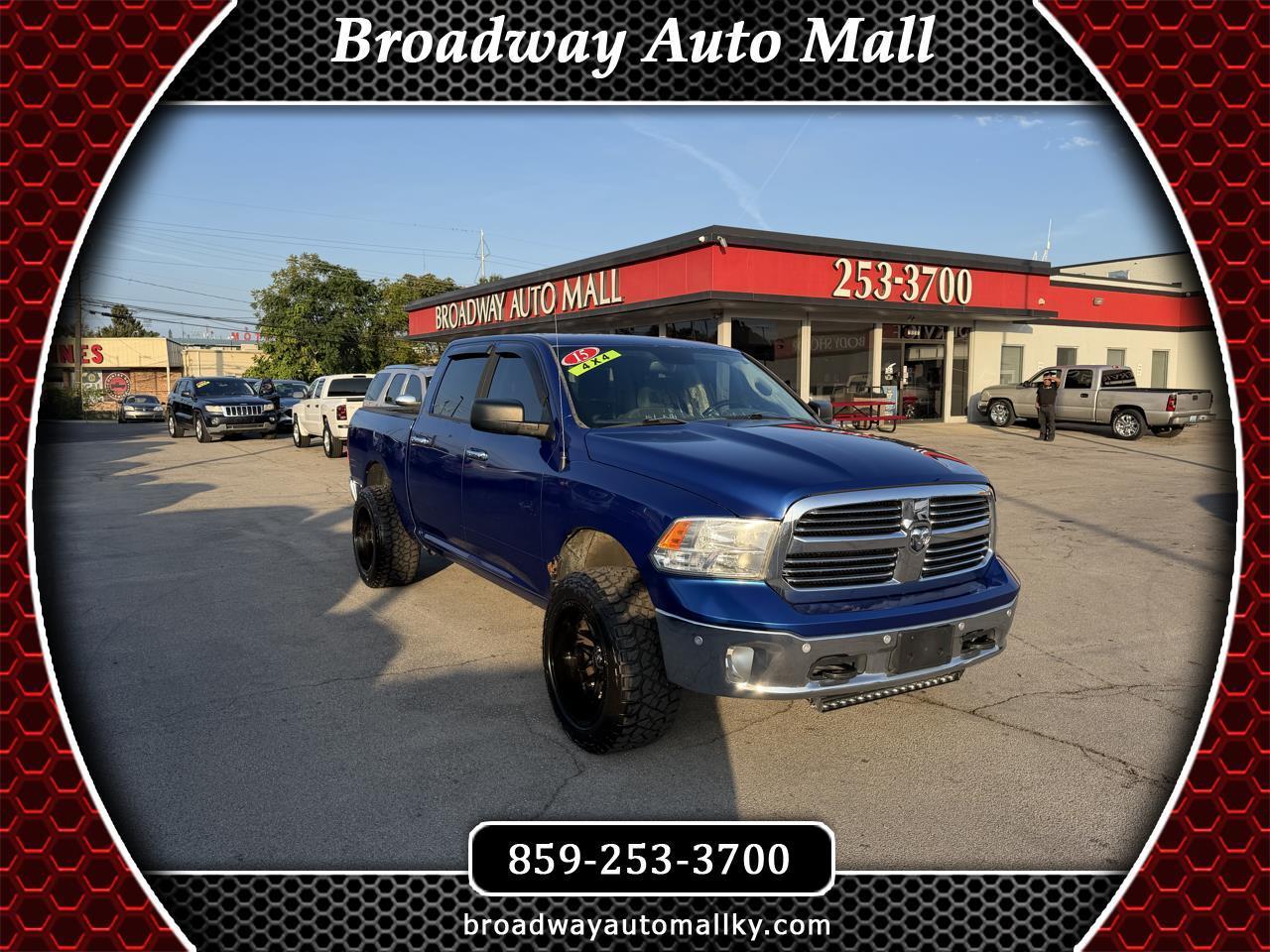 RAM 1500 SLT 2015