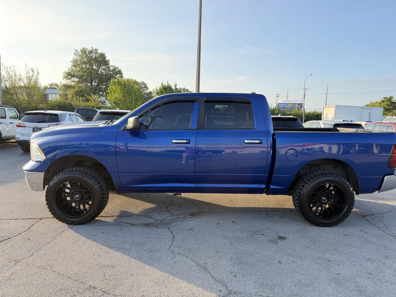 RAM 1500 SLT 2015