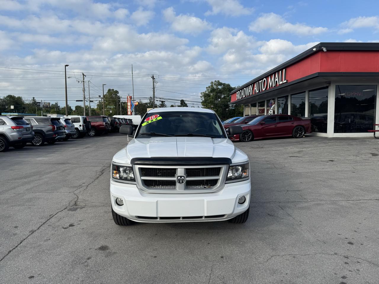Dodge Dakota 4WD Crew Cab Bighorn/Lonestar 2010