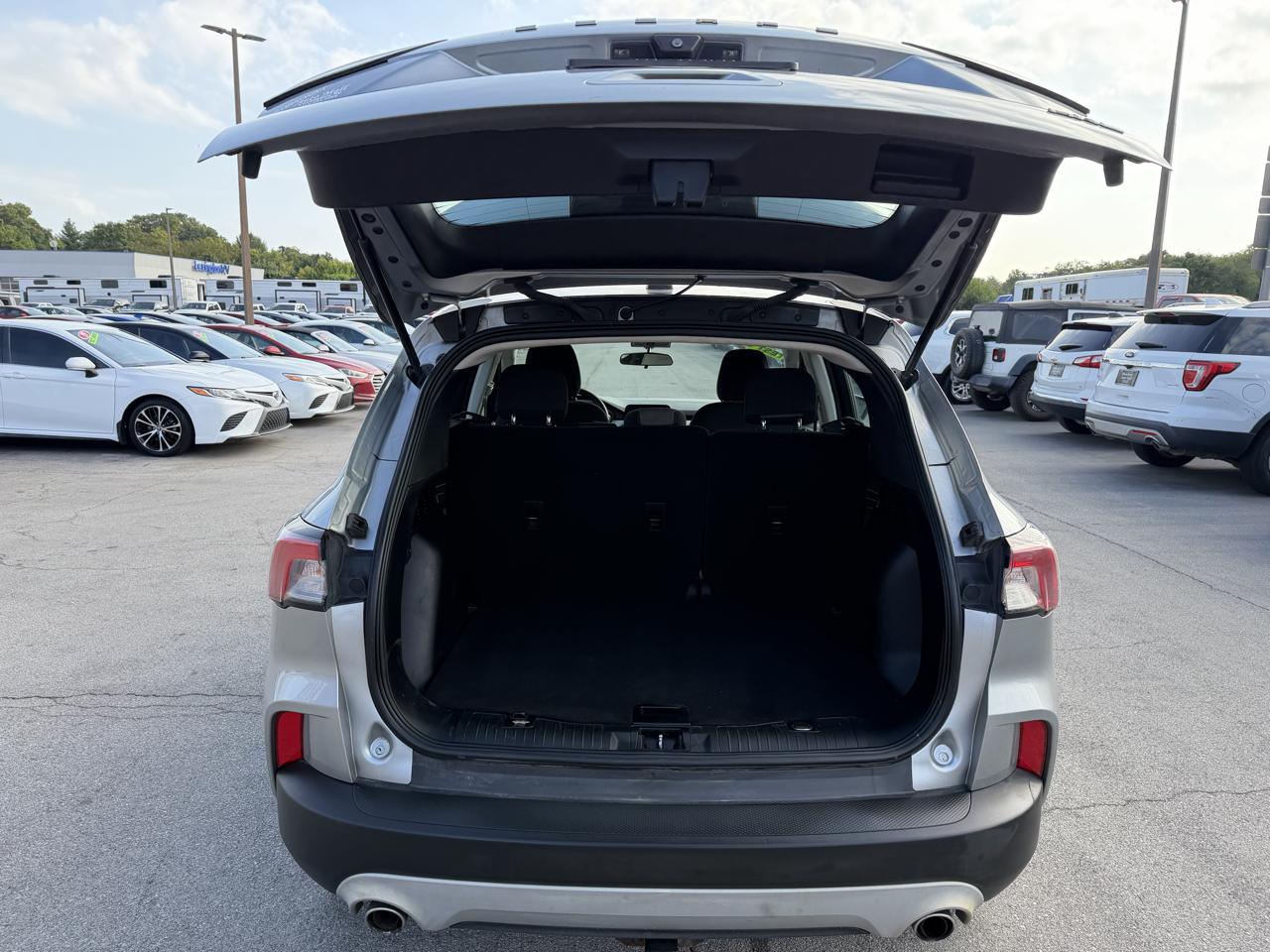 Ford Escape S 2022