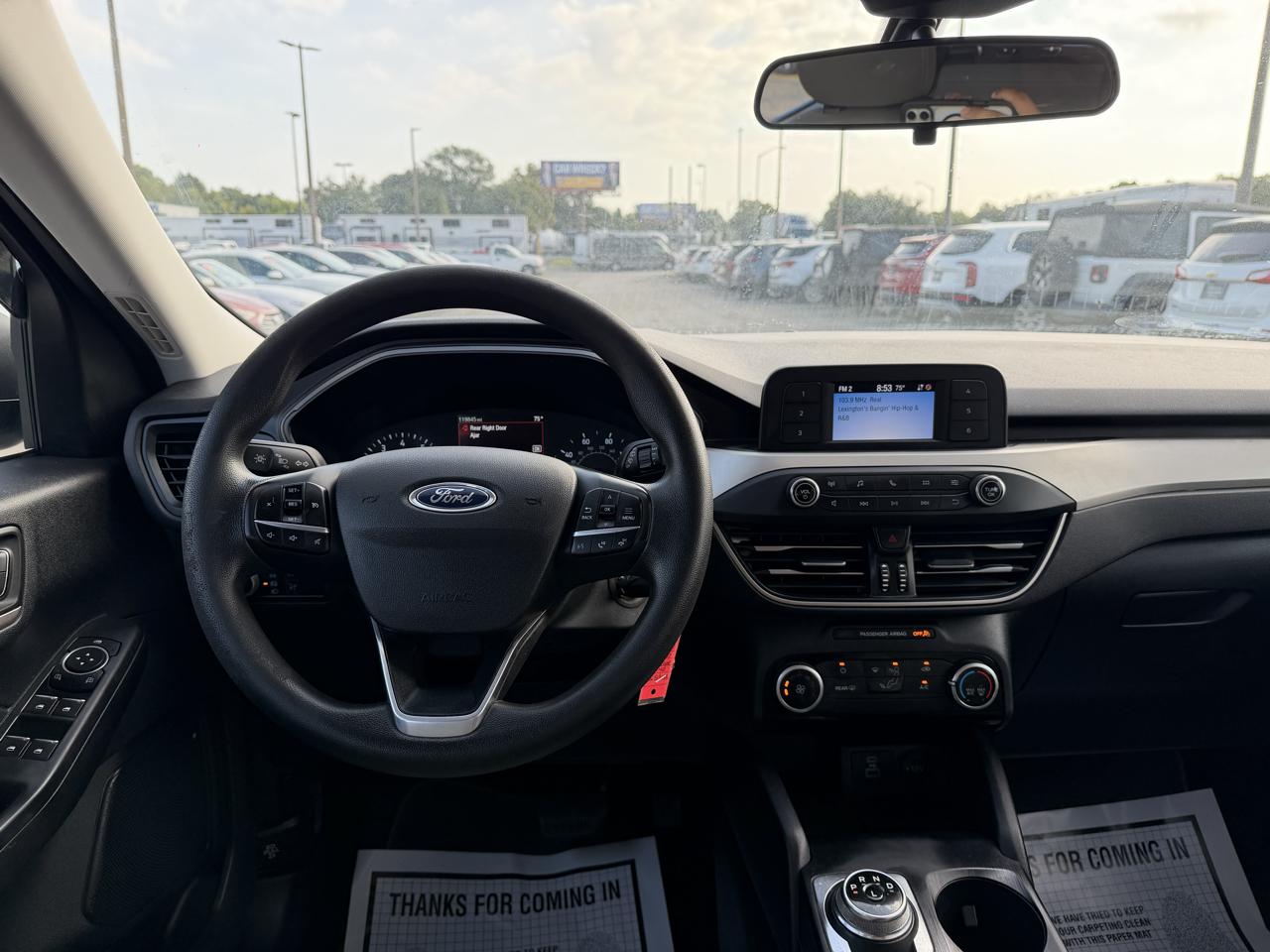 Ford Escape S 2022