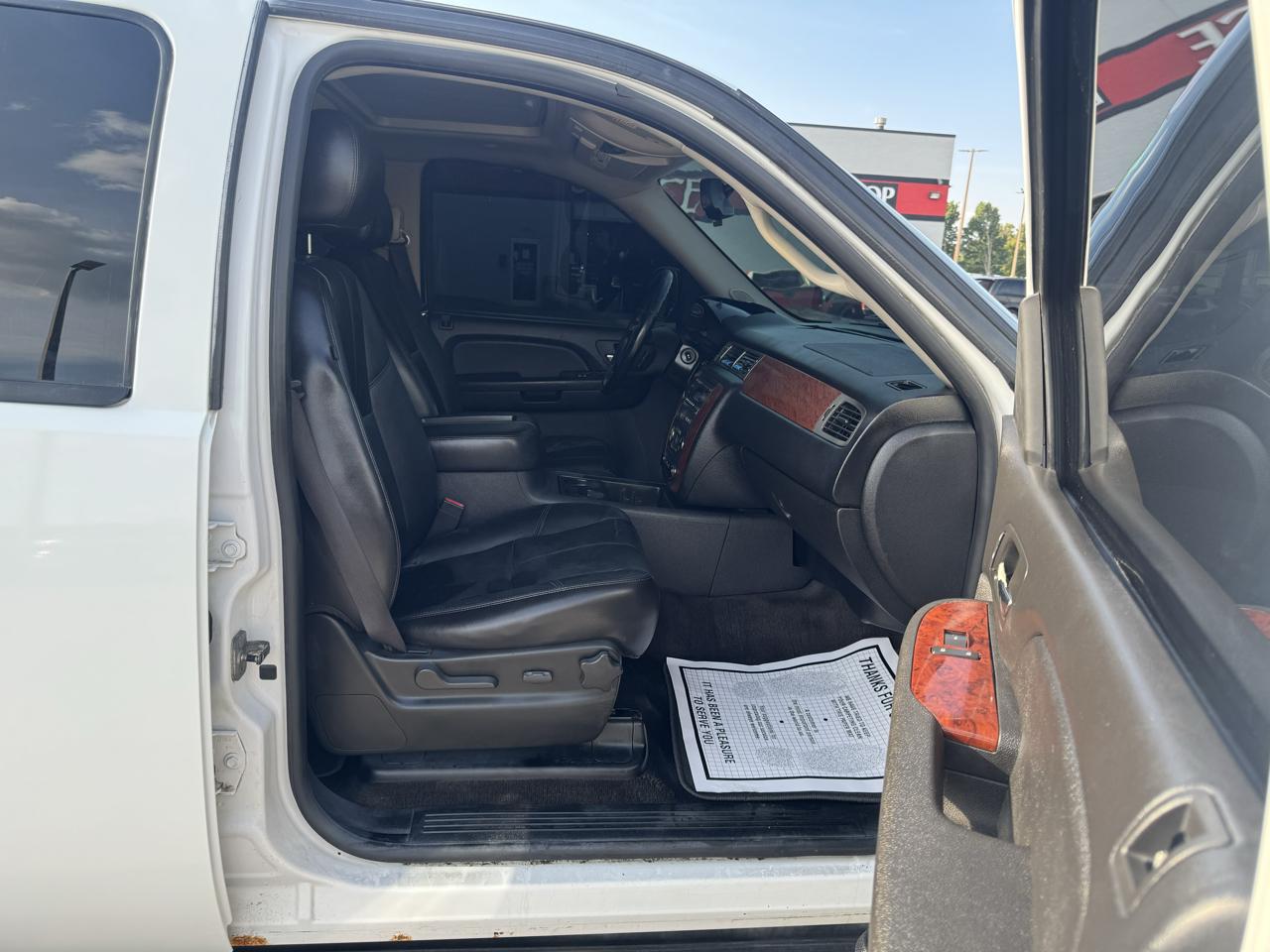 Chevrolet Tahoe 4WD 4dr 1500 LT 2010