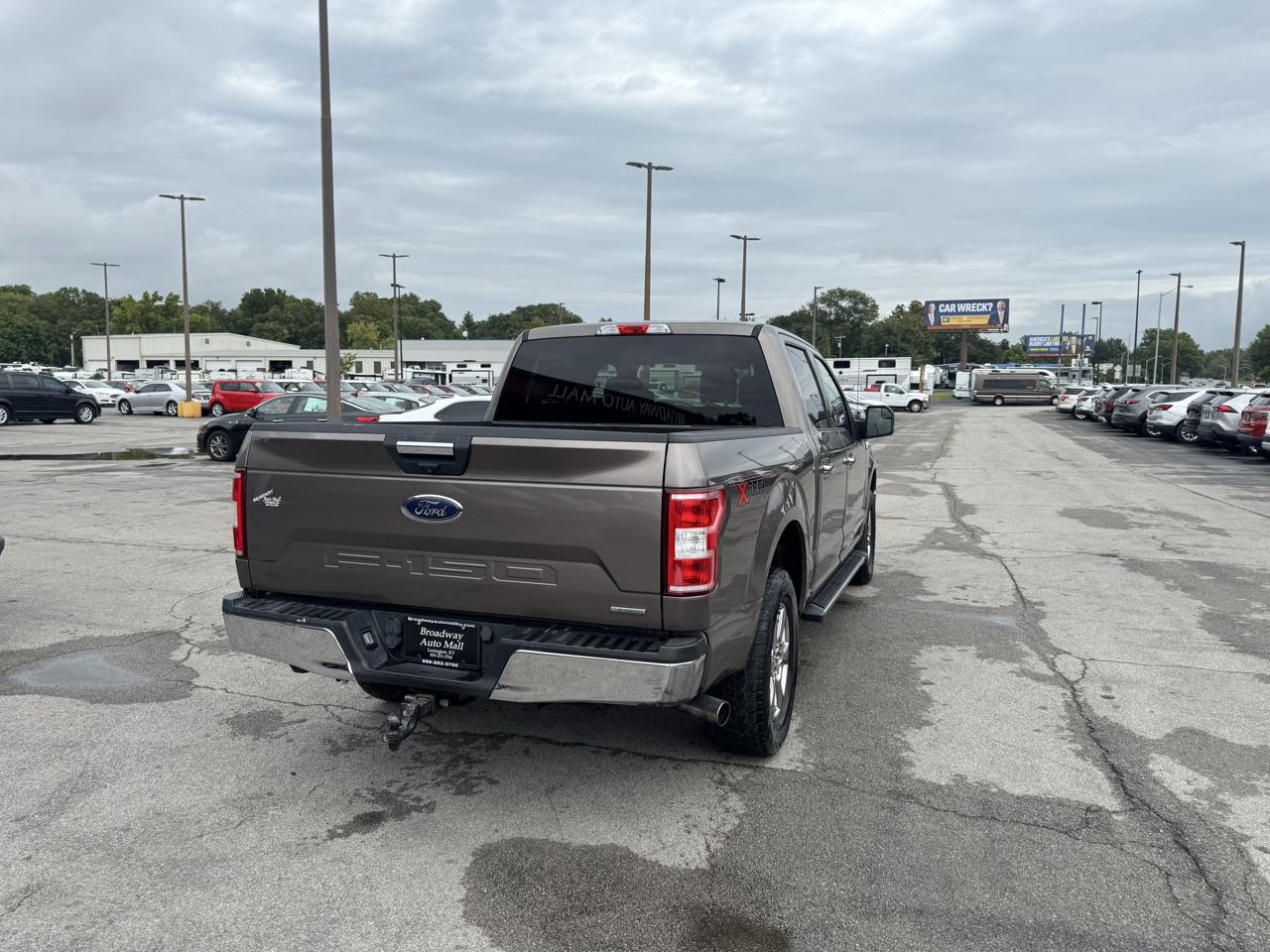 Ford F-150 4WD Reg Cab 126" XLT 2018