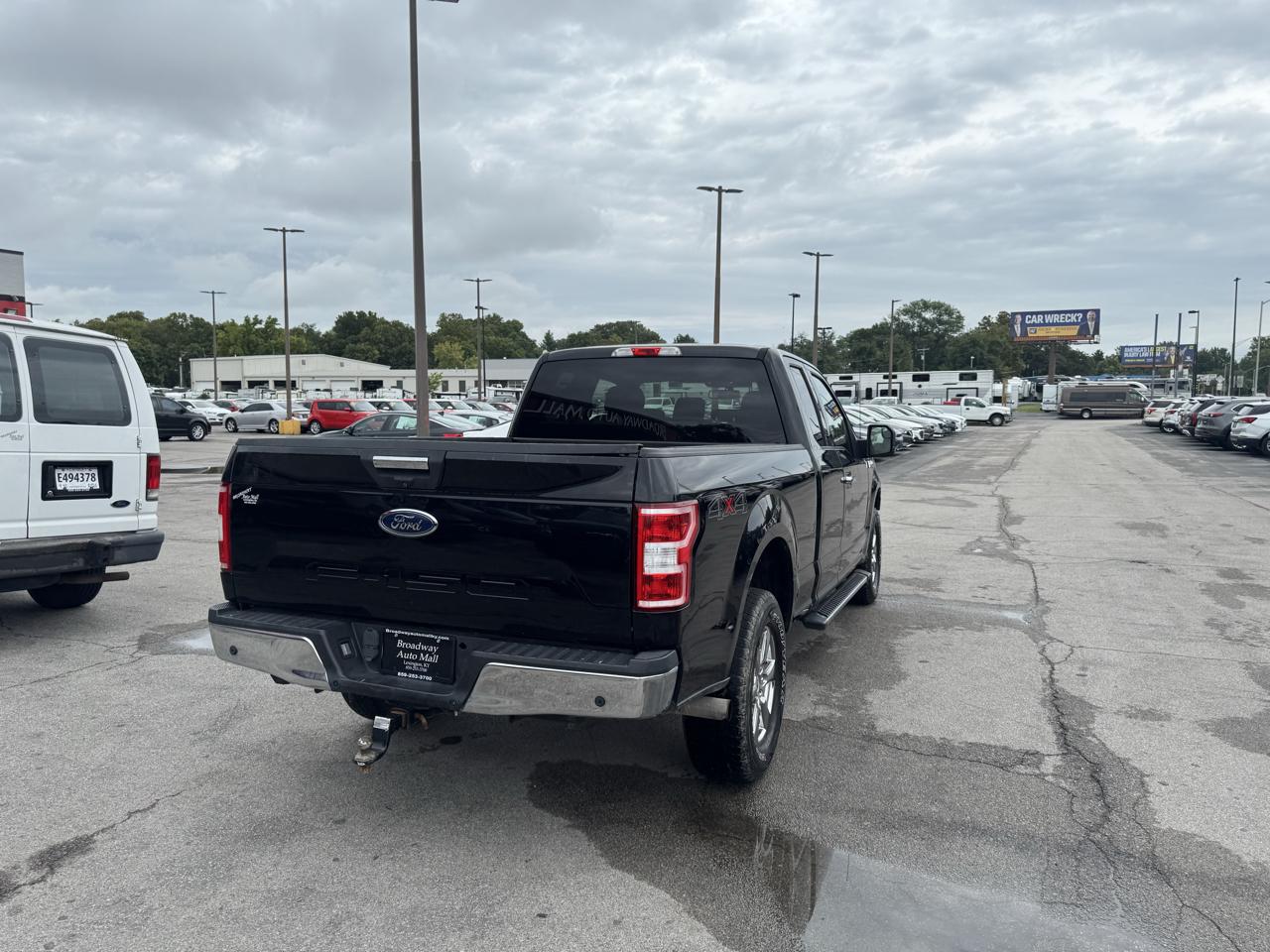 Ford F-150 4WD SuperCab 133" XLT 2018