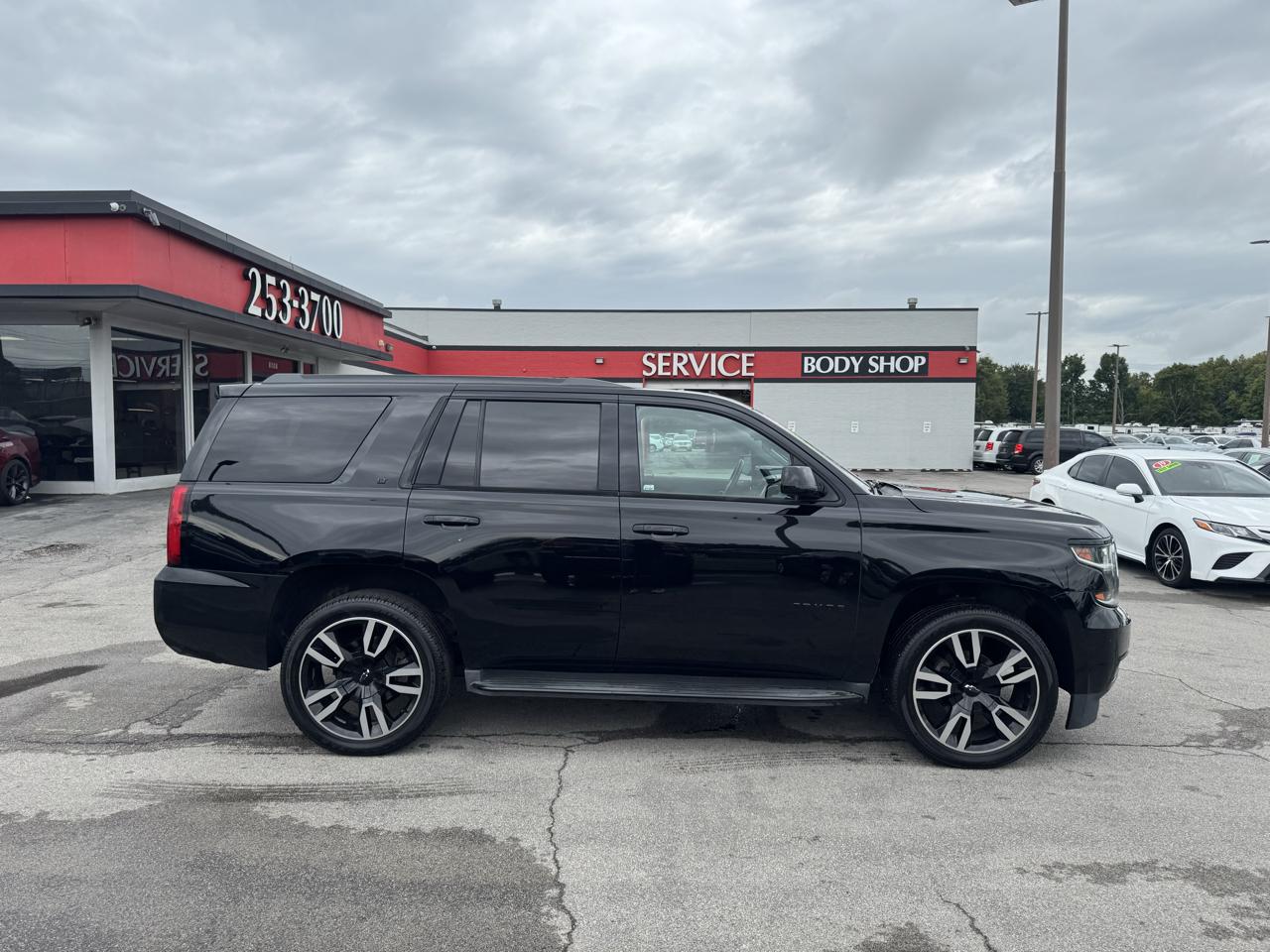 Chevrolet Tahoe 4WD 4dr LT 2018