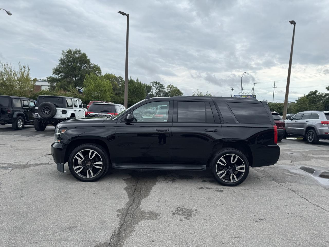 Chevrolet Tahoe 4WD 4dr LT 2018