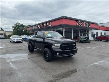 2015 RAM 1500 4WD Reg Cab 120.5" Express