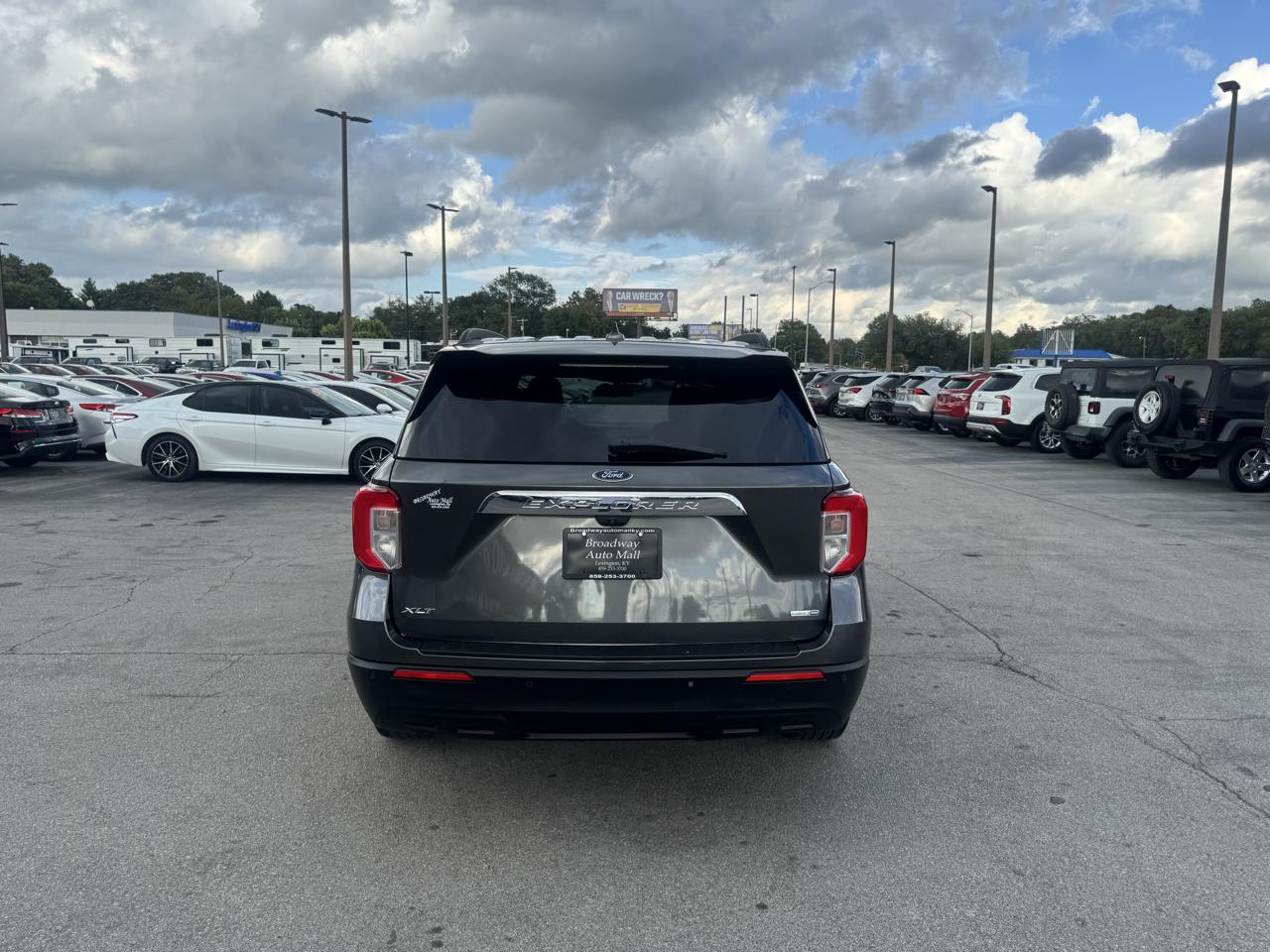 Ford Explorer 4WD 4dr V6 XLT 2020