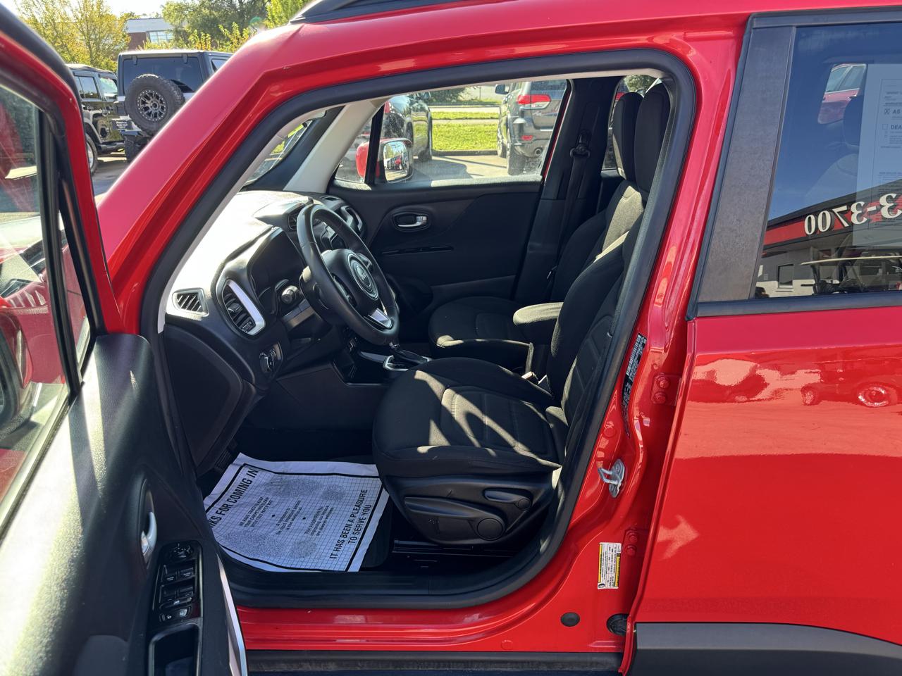 Jeep Renegade Latitude FWD 2021