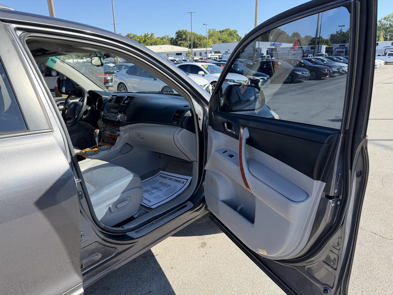 Toyota Highlander Limited 2010