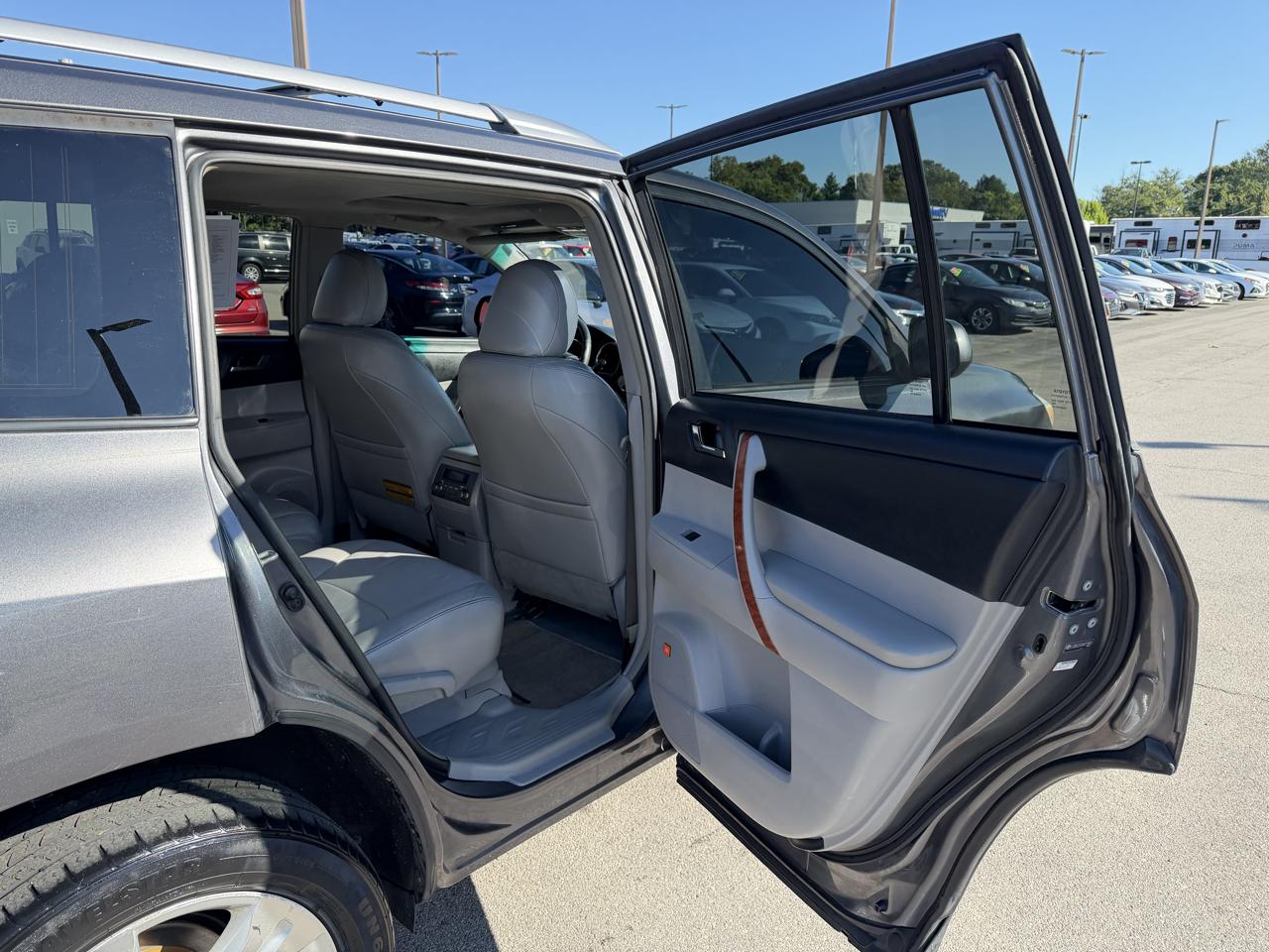 Toyota Highlander Limited 2010
