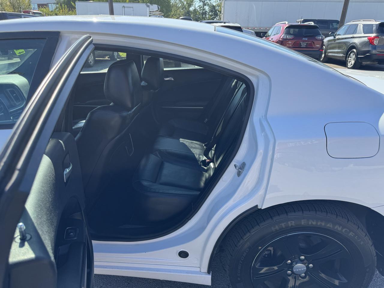 Dodge Charger SXT RWD 2021