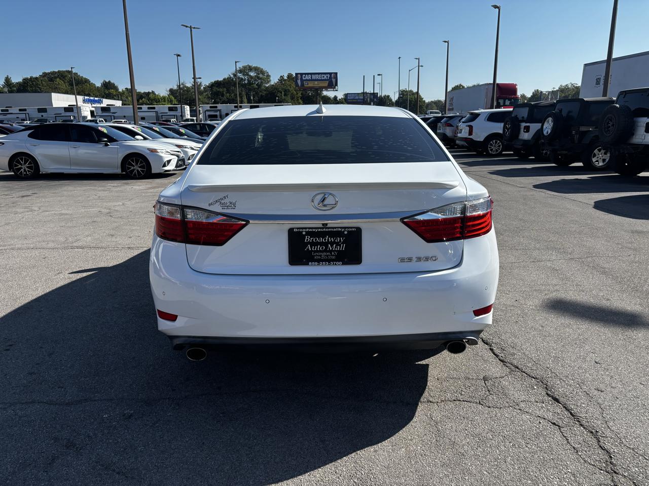 Lexus ES 350 4dr Sdn 2015