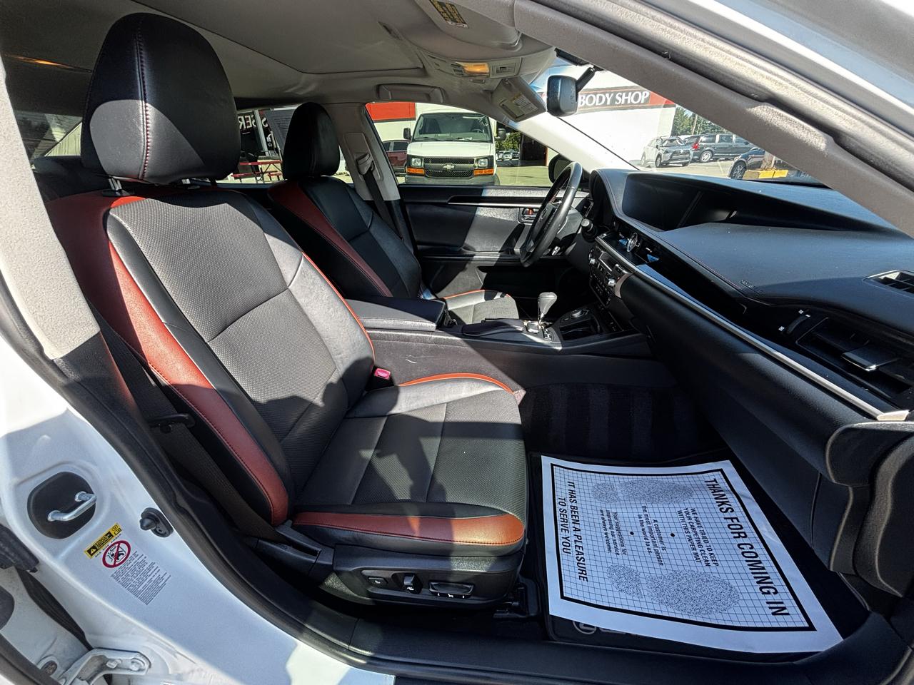 Lexus ES 350 4dr Sdn 2015