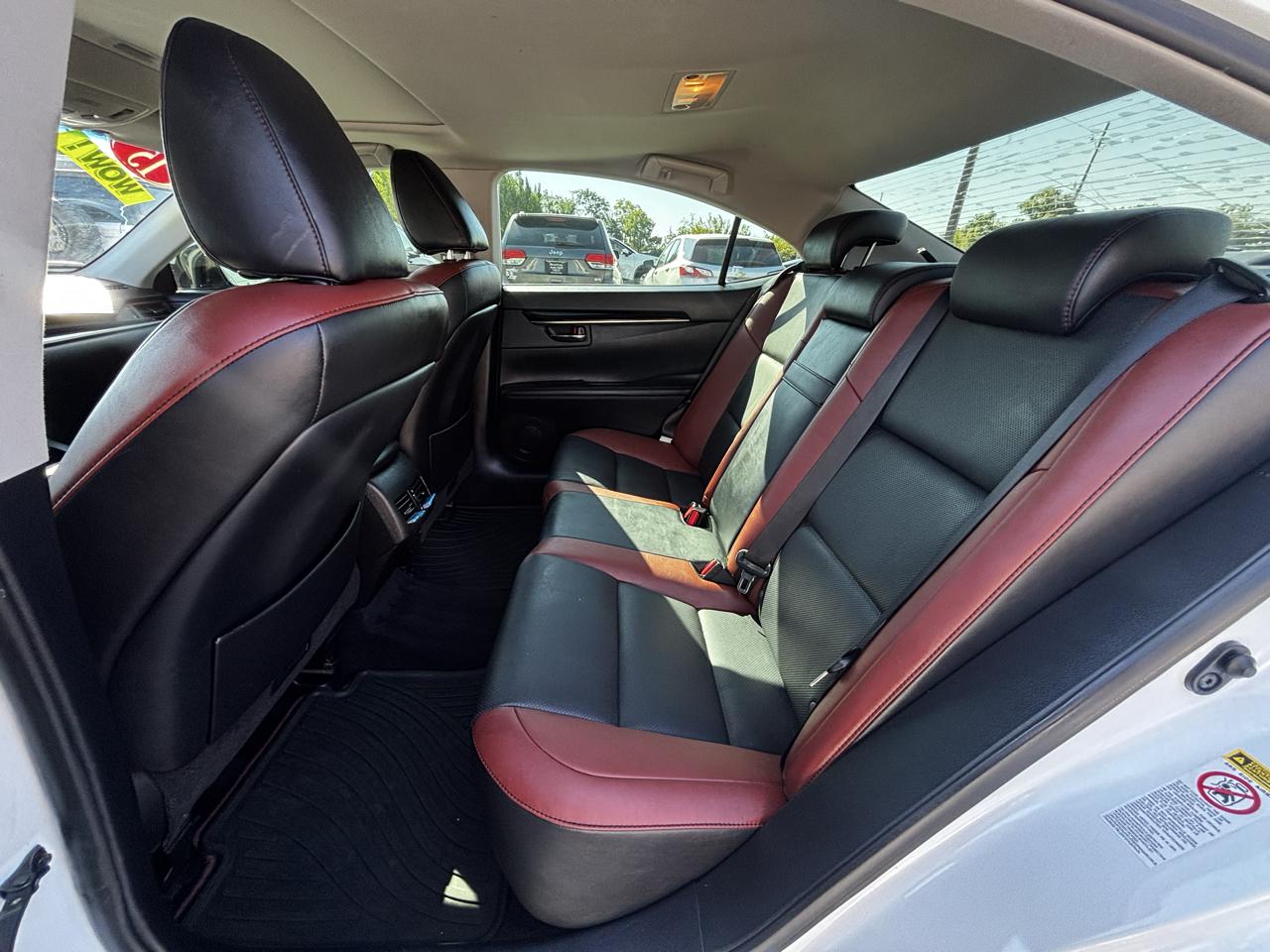 Lexus ES 350 4dr Sdn 2015