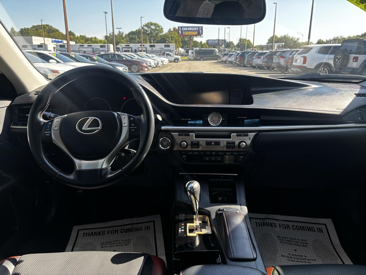 Lexus ES 350 4dr Sdn 2015