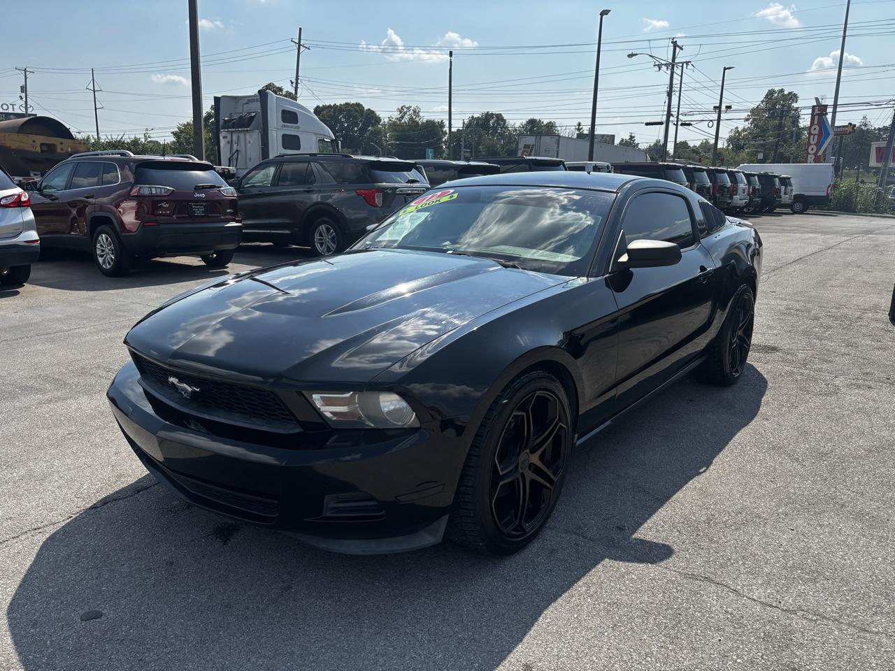 Ford Mustang 2dr Cpe V6 2012