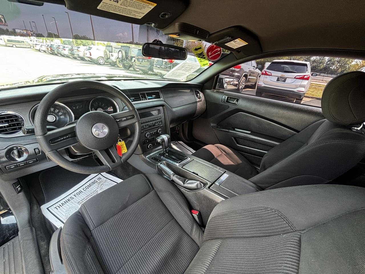 Ford Mustang 2dr Cpe V6 2012