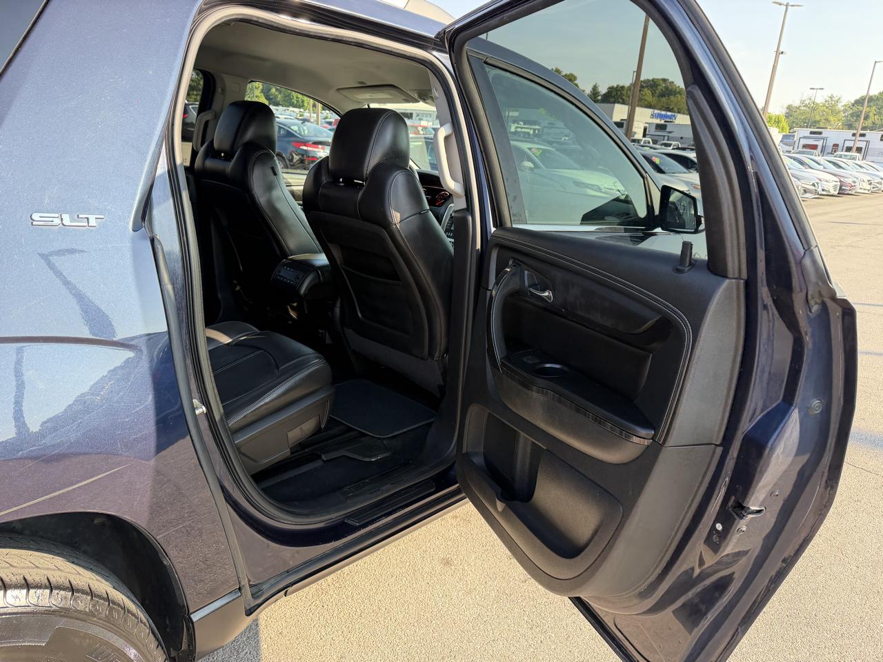 GMC Acadia AWD 4dr SLT w/SLT-1 2015