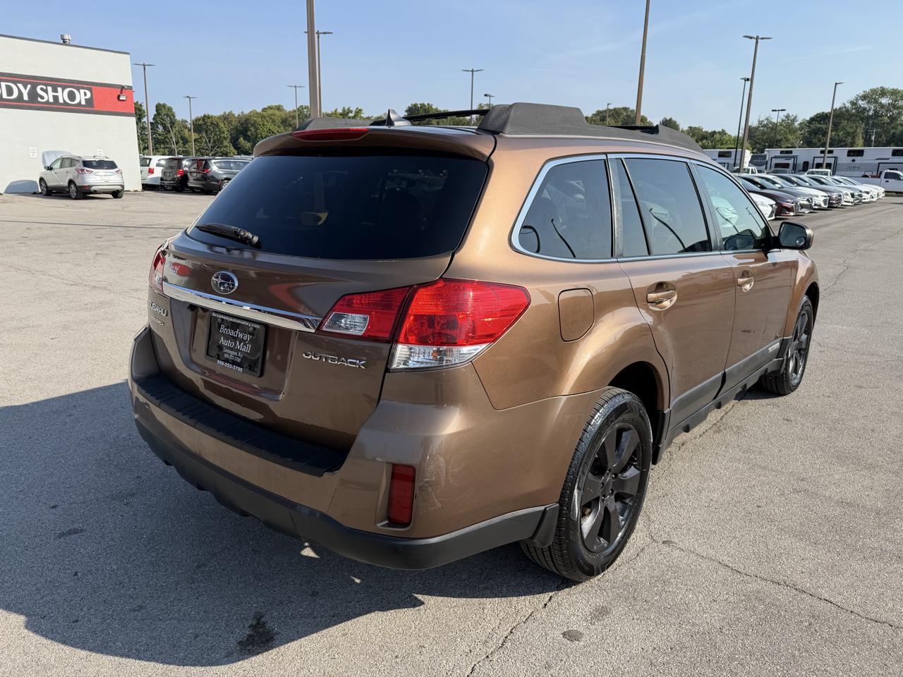 Subaru Outback 4dr Wgn H4 Auto 2.5i Limited Pwr Moon 2011