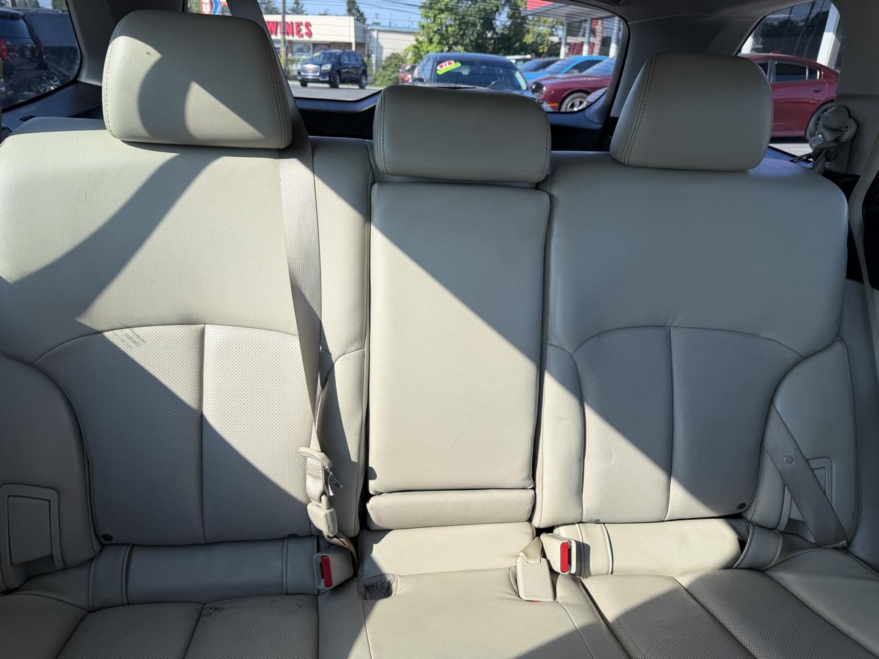 Subaru Outback 4dr Wgn H4 Auto 2.5i Limited Pwr Moon 2011