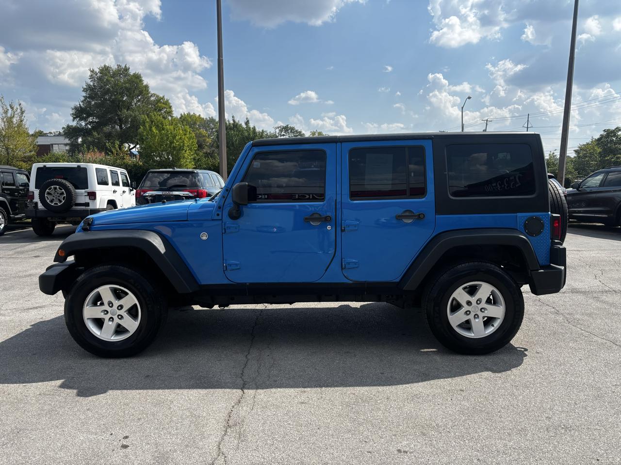 Jeep Wrangler Unlimited 4WD 4dr Sport 2012