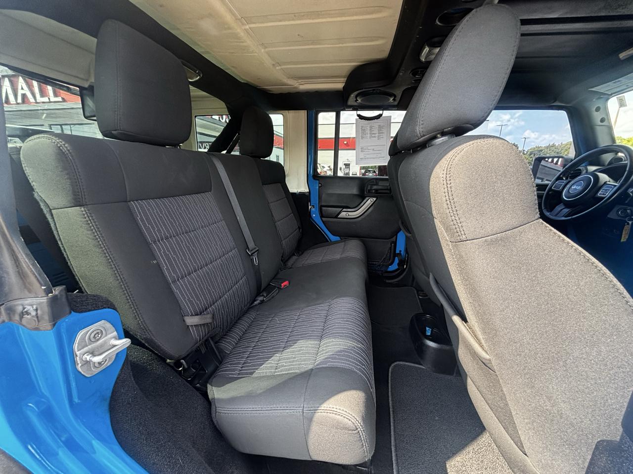 Jeep Wrangler Unlimited 4WD 4dr Sport 2012