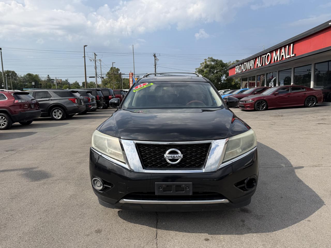 Nissan Pathfinder S 2015