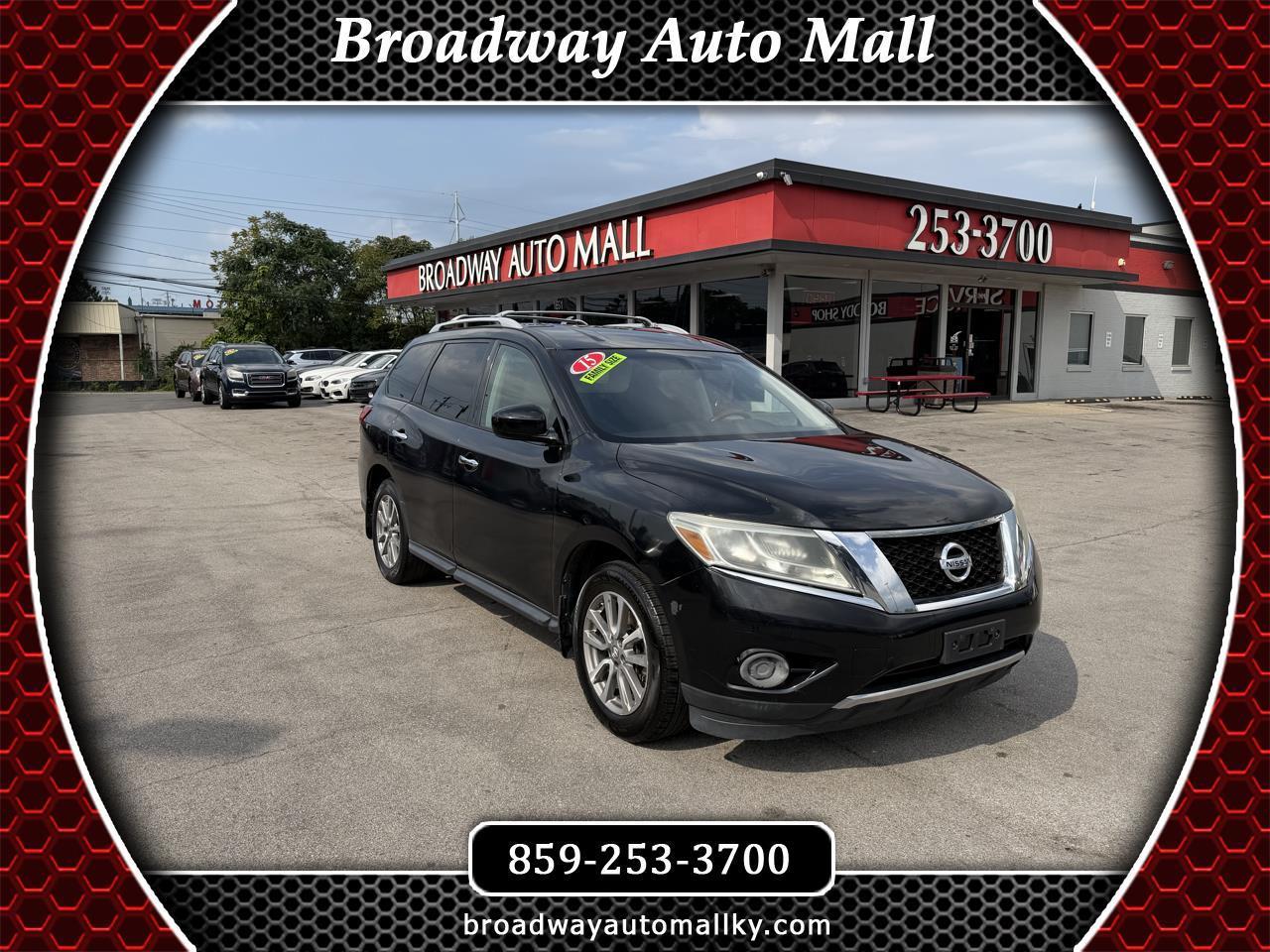 Nissan Pathfinder S 2015